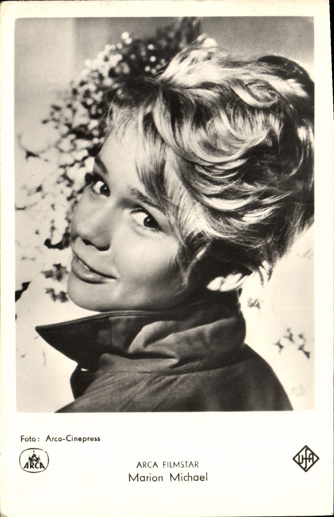 POSTAL MODERNA cine Marion Michael