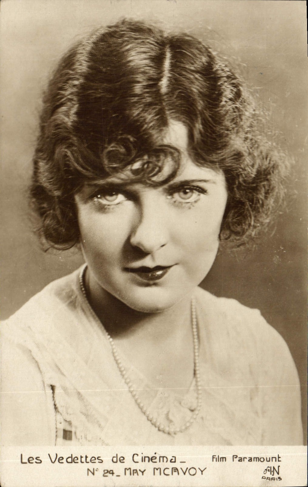 POSTAL MODERNA el cine puede Mcavoy