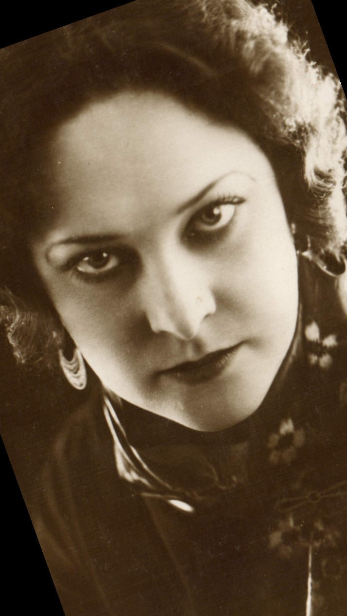 POSTAL MODERNA melenas de Gina del cine