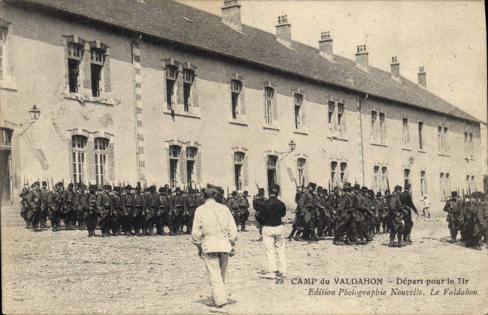 CPA Militaria Camp du Valdahon Depart pour le tir 