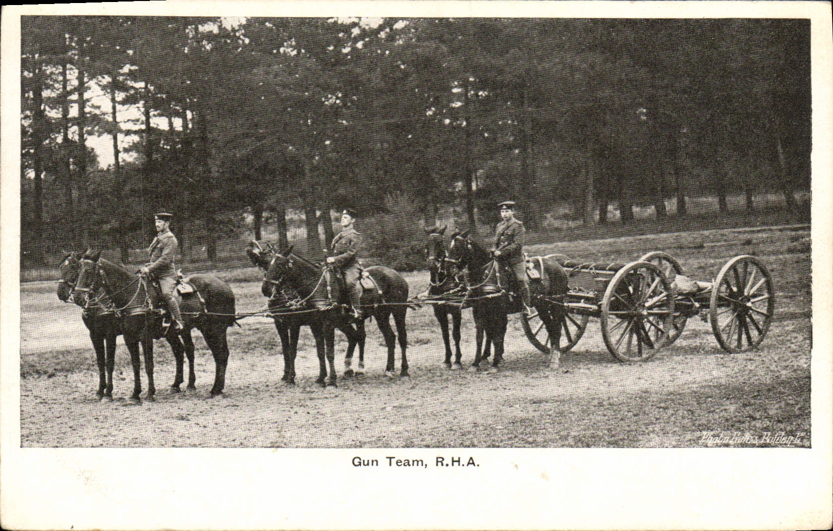 CPA Militaria Gun team RHA
