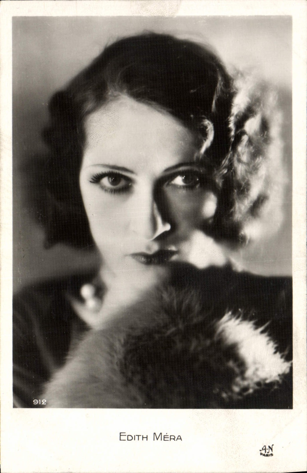 POSTAL MODERNA cine Edith Mera