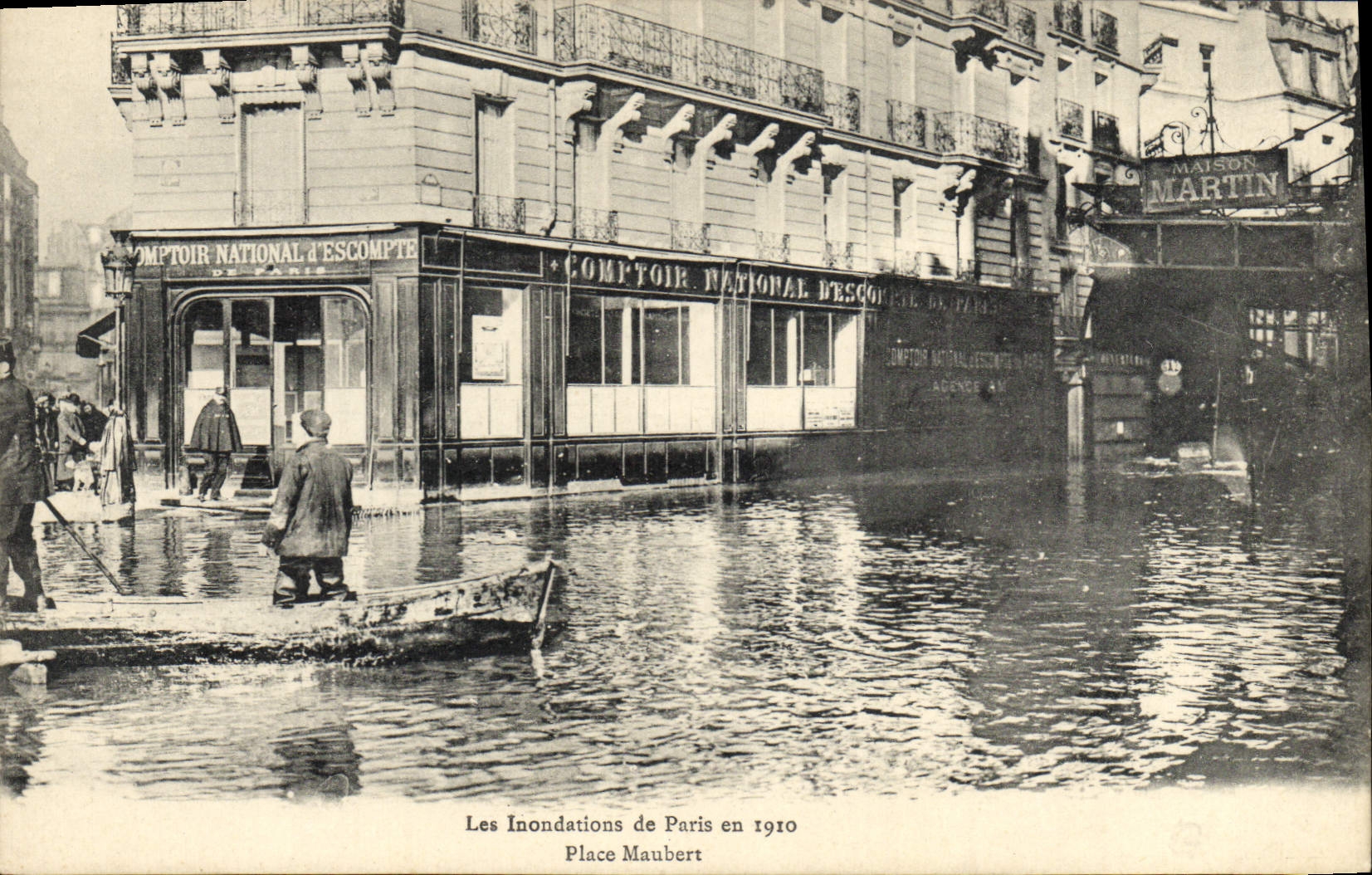 VINTAGE POSTCARD Bank Floods of Paris in 1910 Place Maubert Comptoir d'Escompte