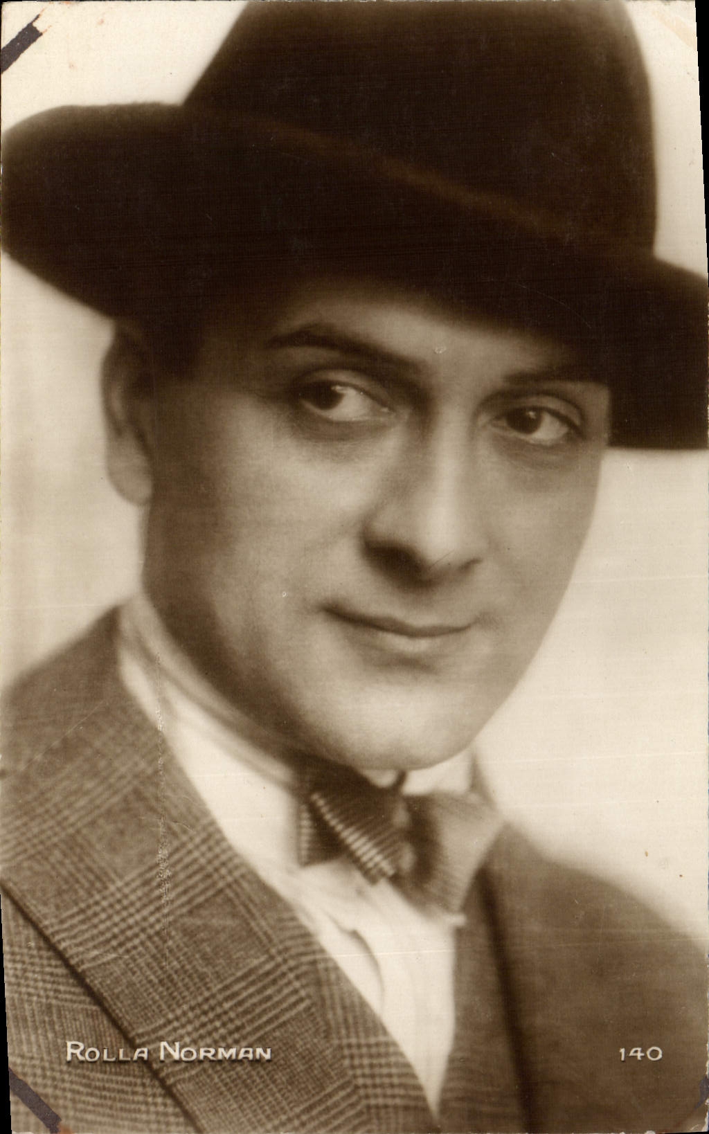 POSTAL MODERNA normando de Rolla del cine