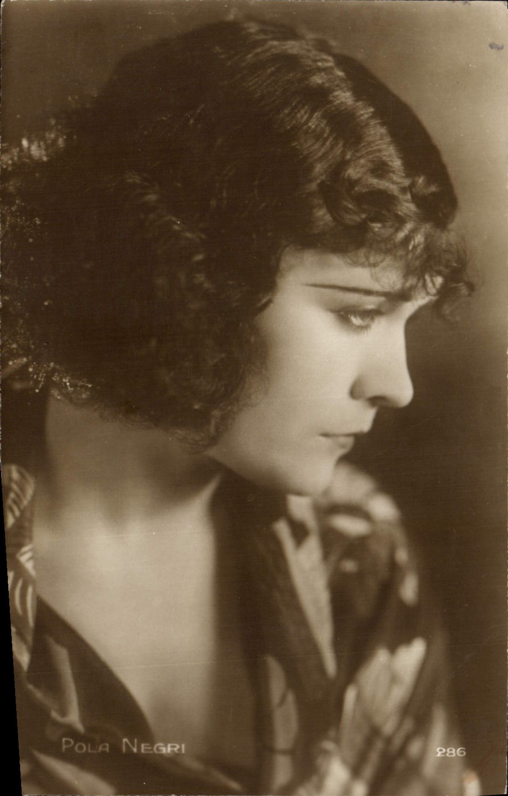 POSTAL MODERNA cine Pola Negri
