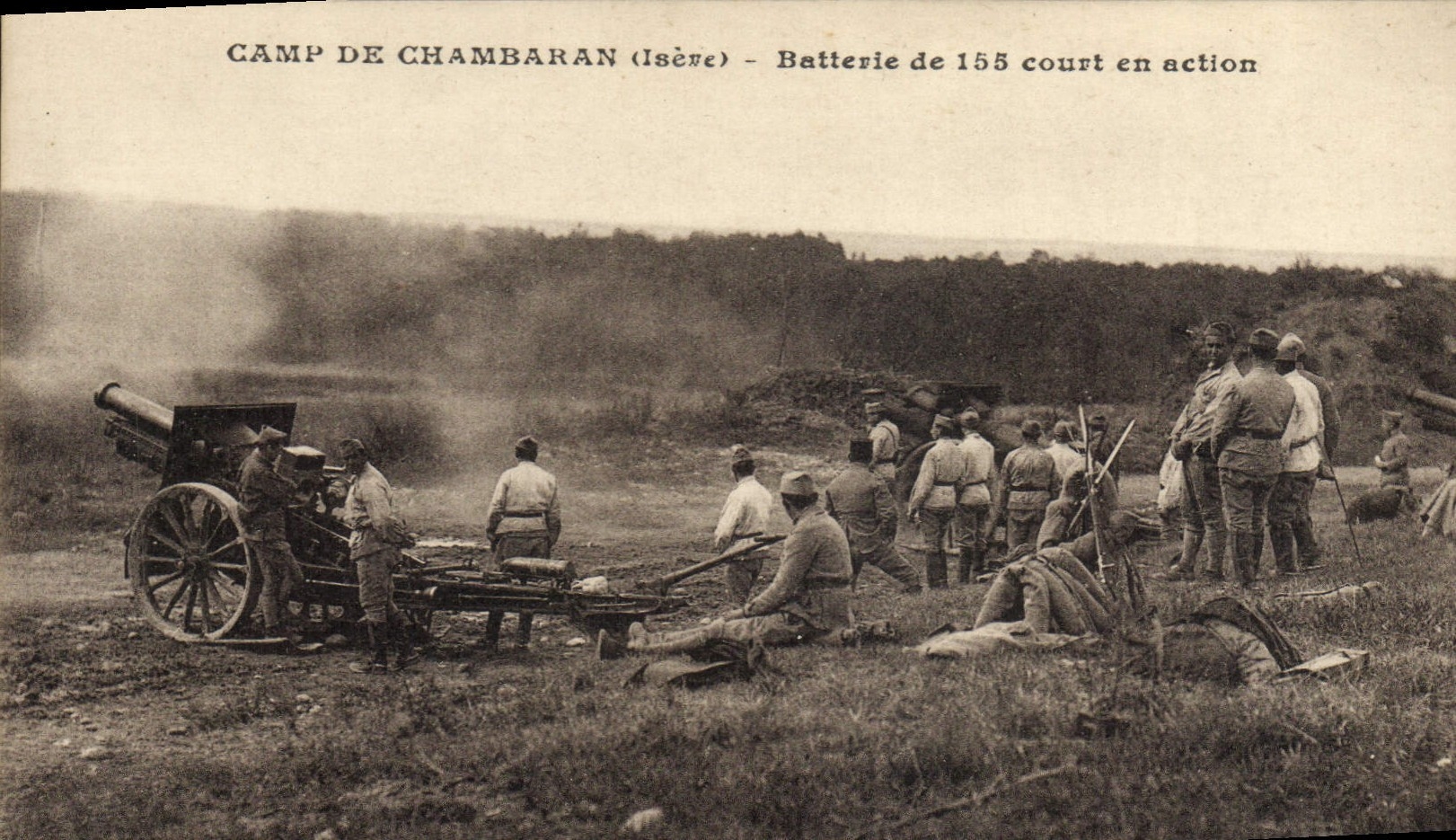 Campo de Militaria de la POSTAL de la VENDIMIA de Chambaran Batterie de 155 funcionamientos en la acción