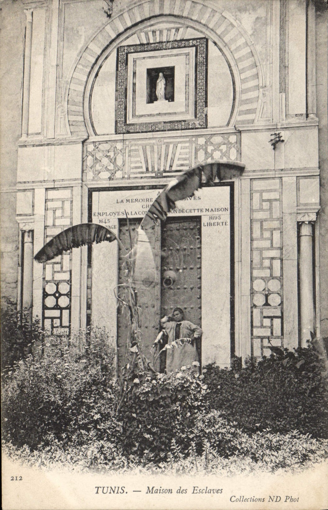 Casa de Túnez de la POSTAL de la VENDIMIA de los esclavos