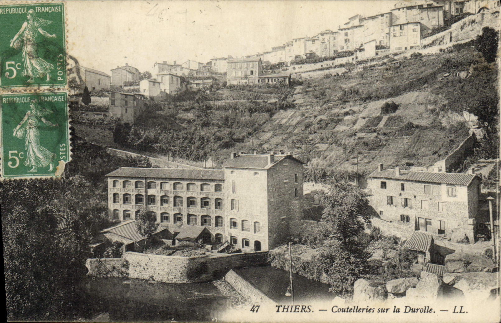 VINTAGE POSTCARD Thiers Cutlery on Durolle