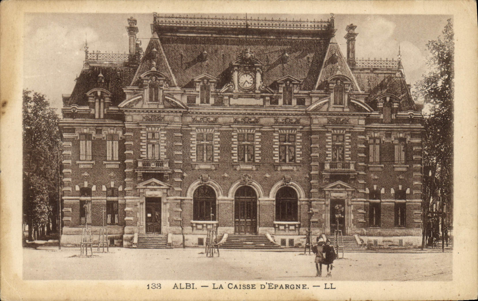 VINTAGE POSTCARD Albi Bank the Savings bank