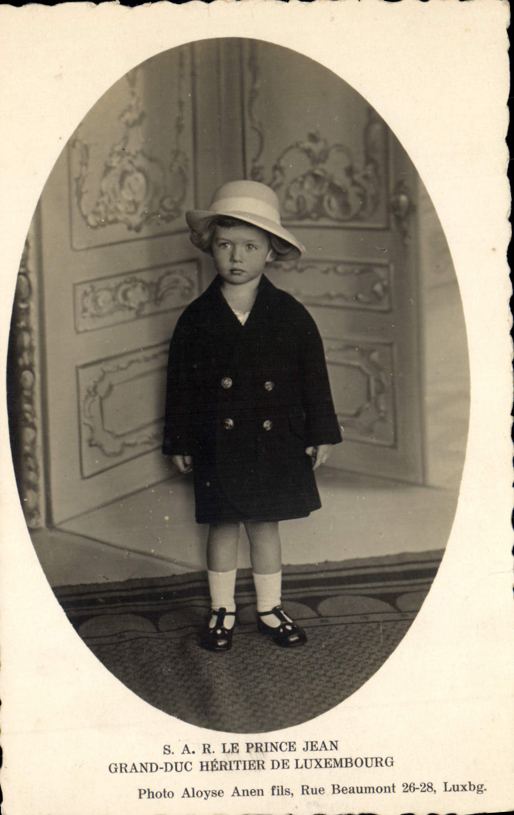 VINTAGE POSTCARD SAR prince Jean Large Duke heir to Luxembourg