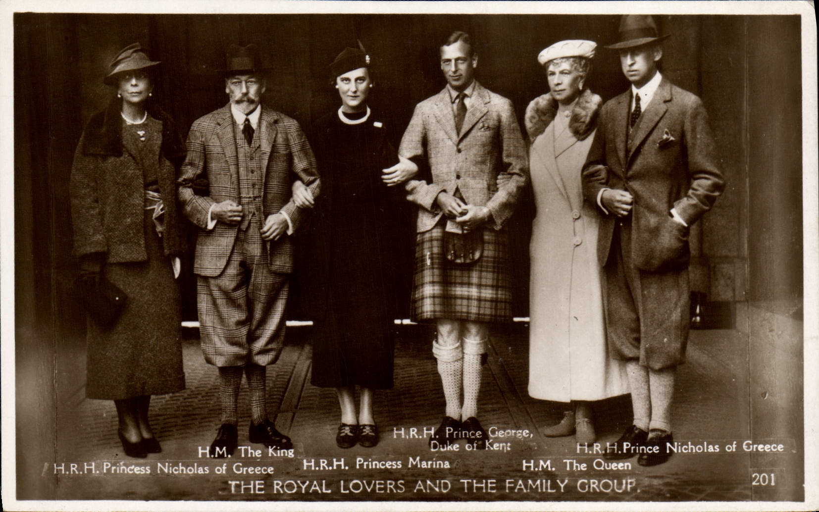 CPA The royal lovers and the family group 