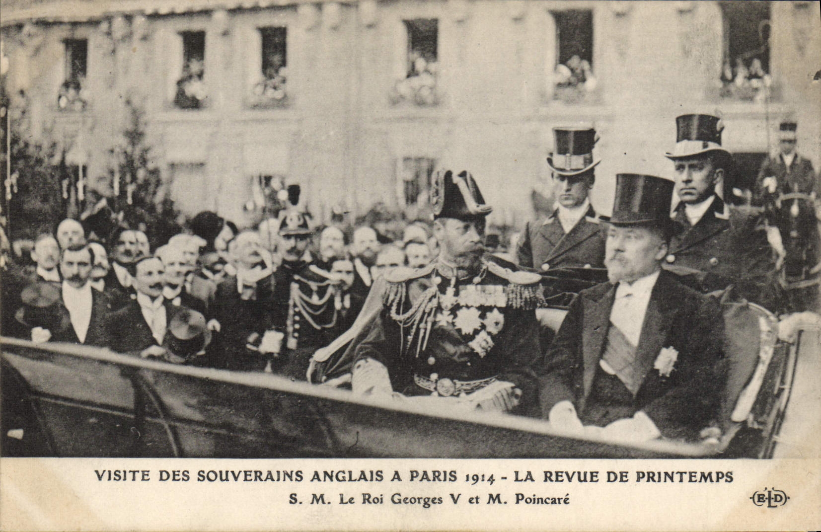 VINTAGE POSTCARD Visite of the English sovereigns has Paris 1914 the review of Spring SM the King Georges V and Mr. Poincare