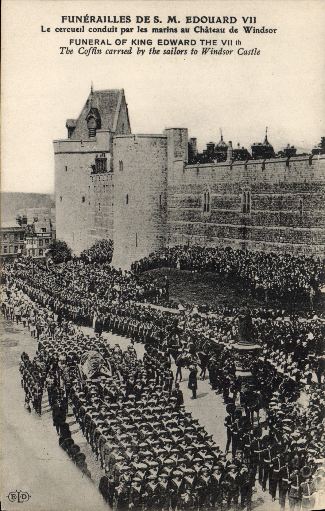 CPA Funerailles de SM Edouard VII Le cercuil conduit par les marins au chateau de Windsor