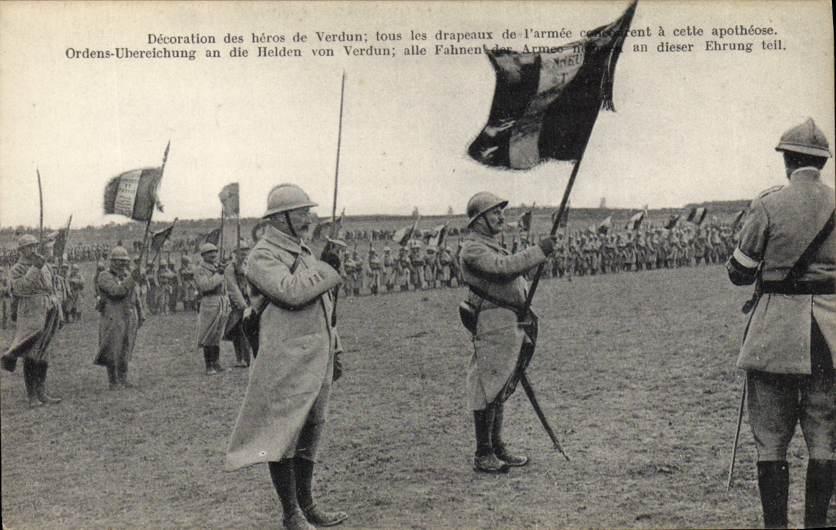 Decoración de la medalla de la POSTAL de la VENDIMIA de los héroes de Verdún Militaria