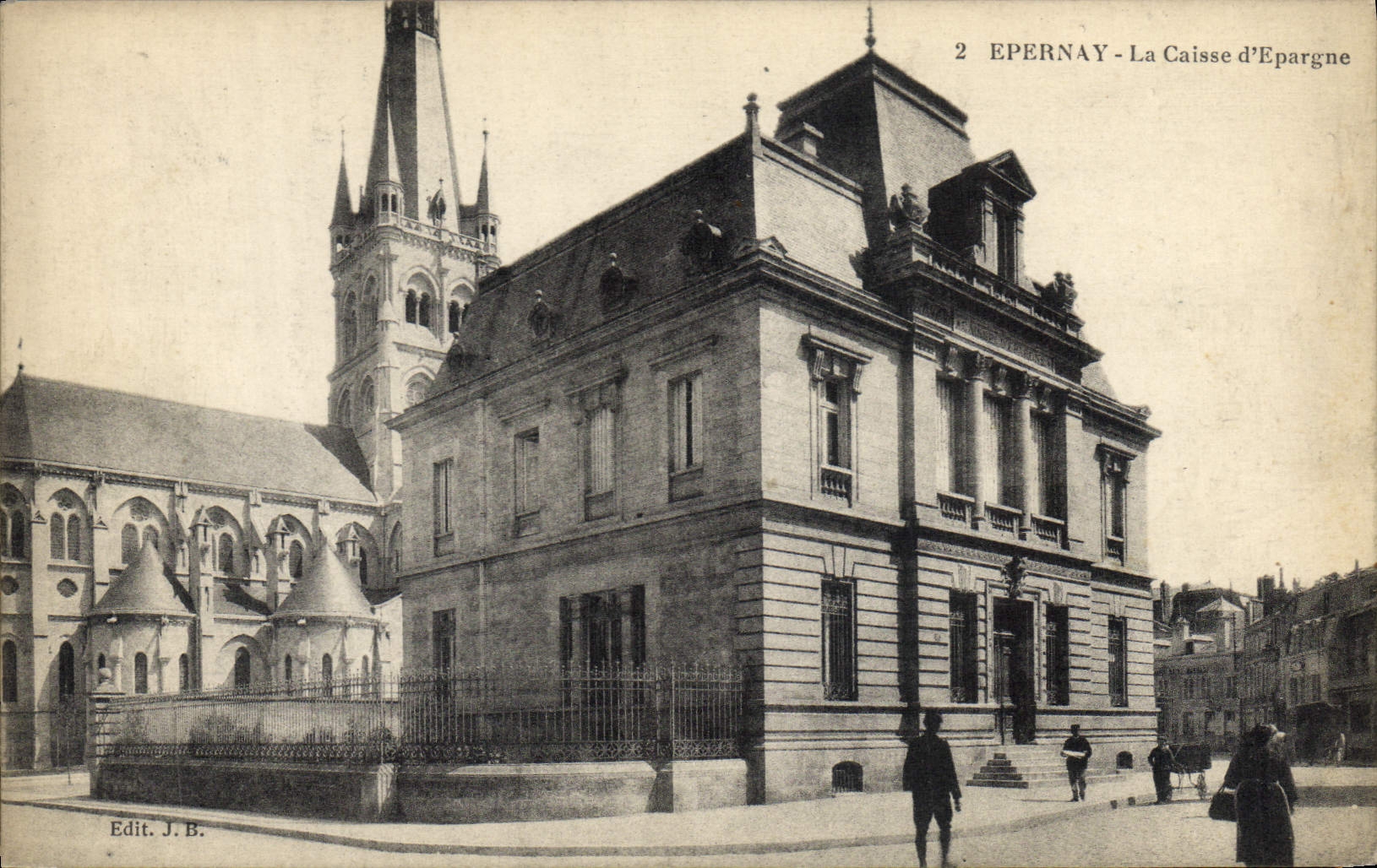 VINTAGE POSTCARD Bank Savings bank Epernay