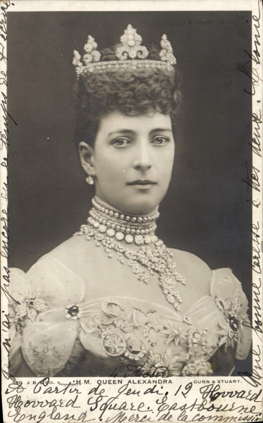 VINTAGE POSTCARD HM Queen Alexandra