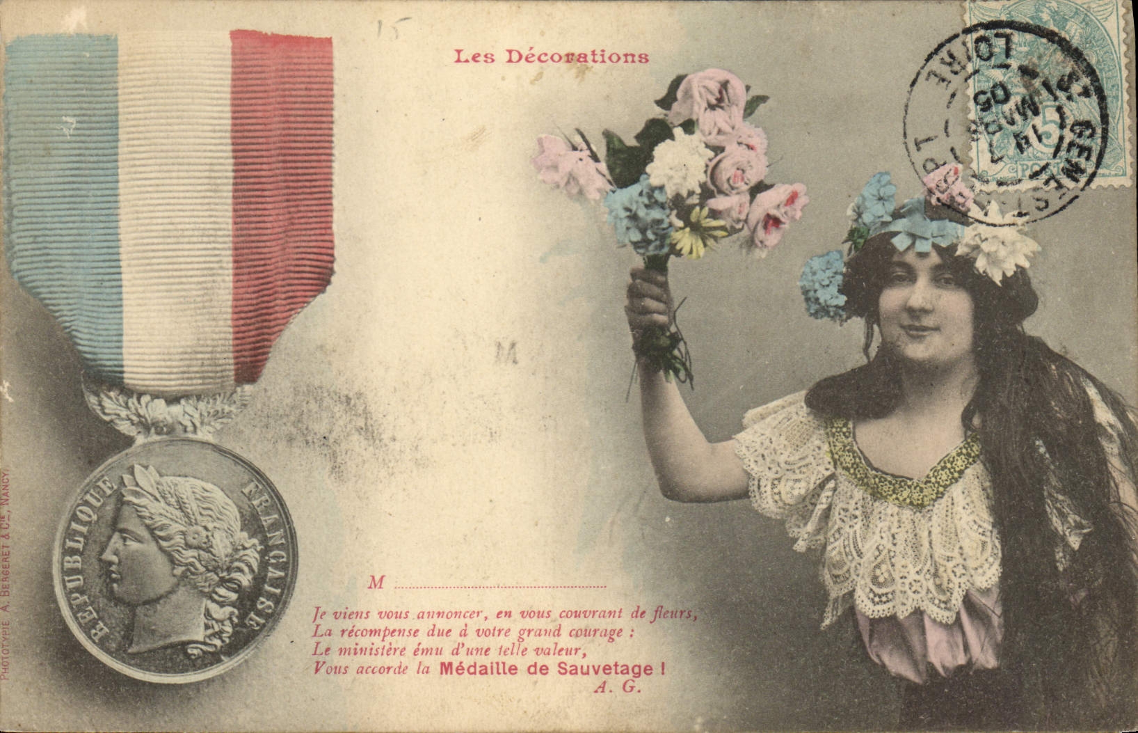 Decoraciones de la mujer de la medalla de la POSTAL de la VENDIMIA