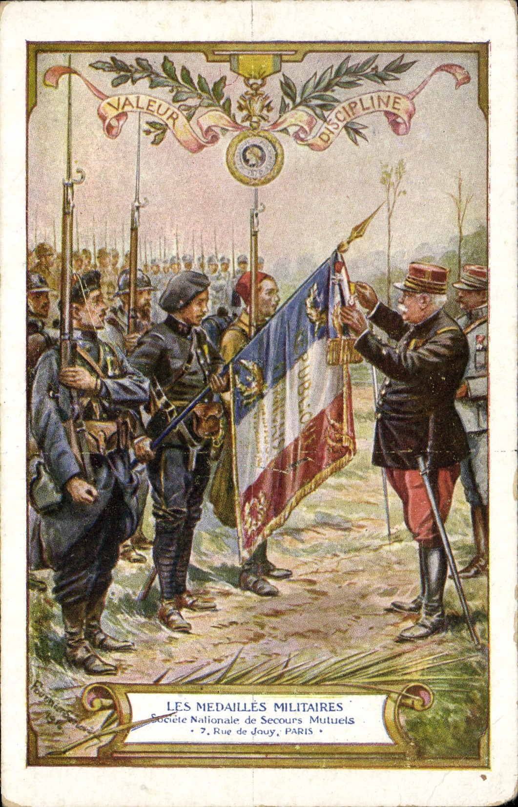 VINTAGE POSTCARD Militaria military Medals Medal