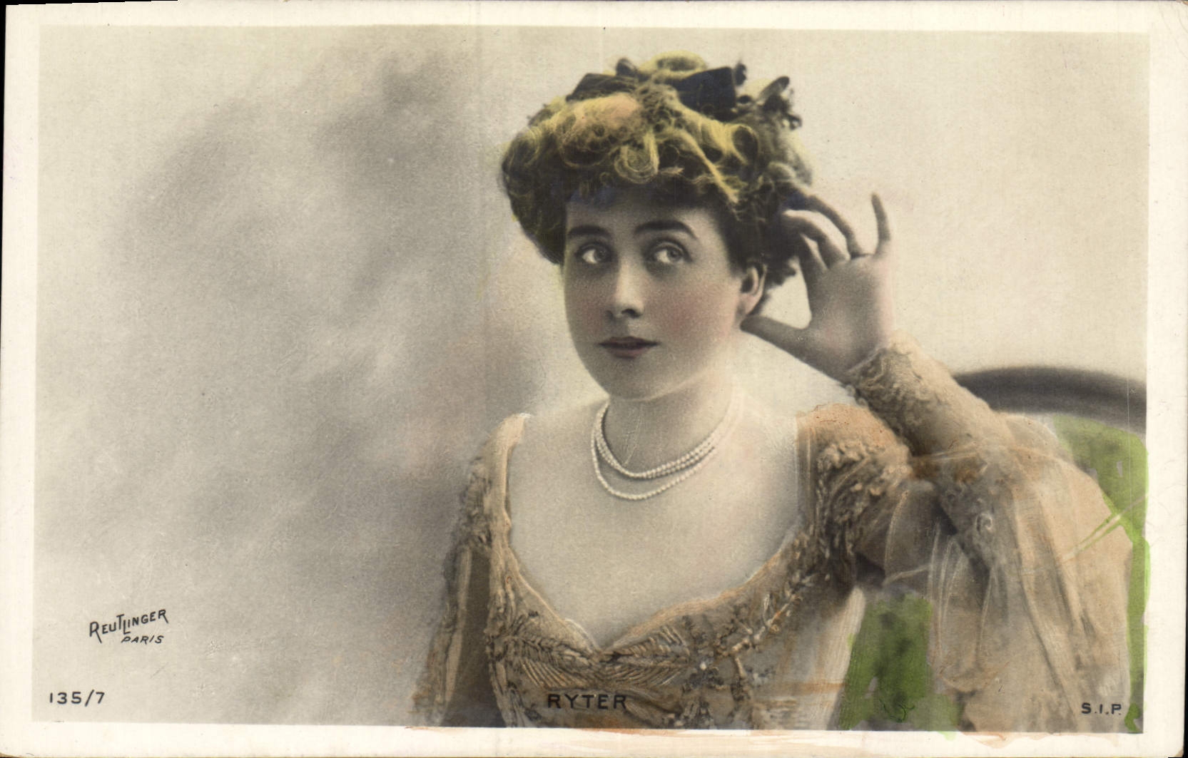 VINTAGE POSTCARD Ryter Theater