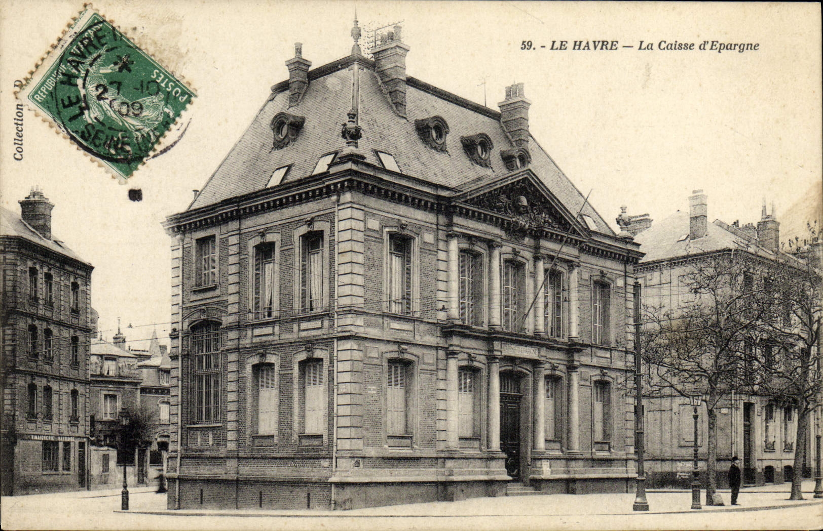 VINTAGE POSTCARD Bank Savings bank Le Havre