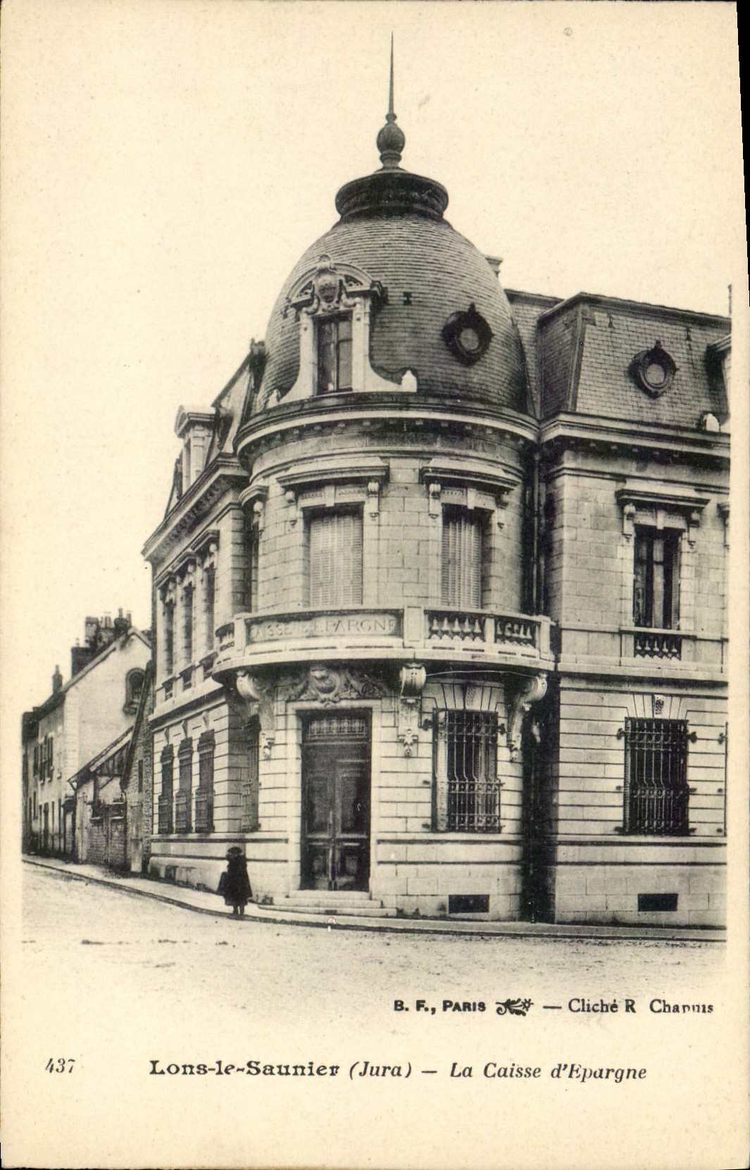 VINTAGE POSTCARD Bank Savings bank Lons Saulnier