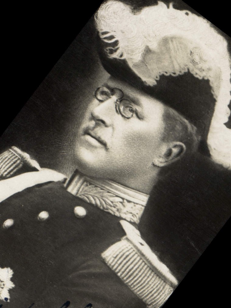 VINTAGE POSTCARD the king of Belgium