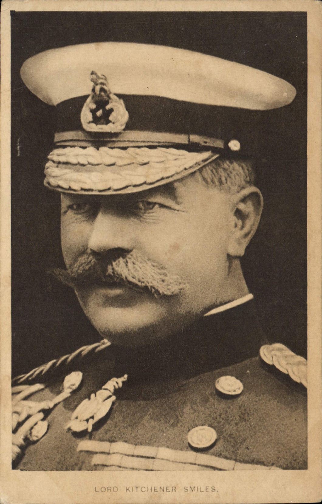 VINTAGE POSTCARD Lord Kitchener Spalling hammers