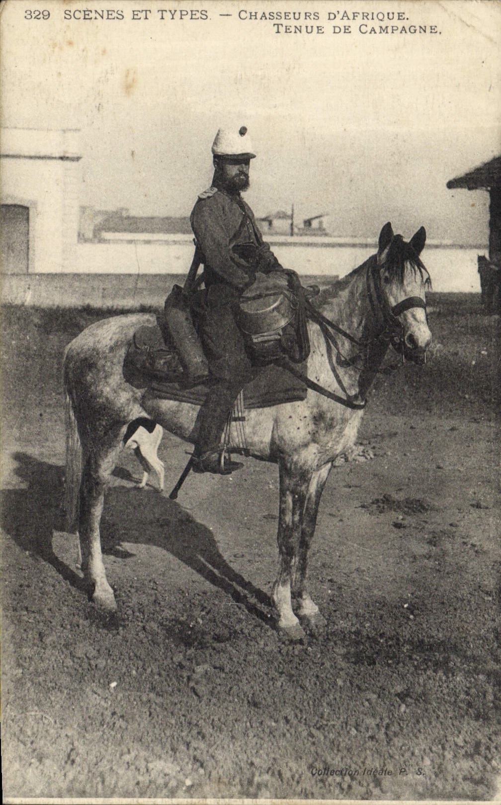 VINTAGE POSTCARD Militaria Hunters of Africa Combat dress