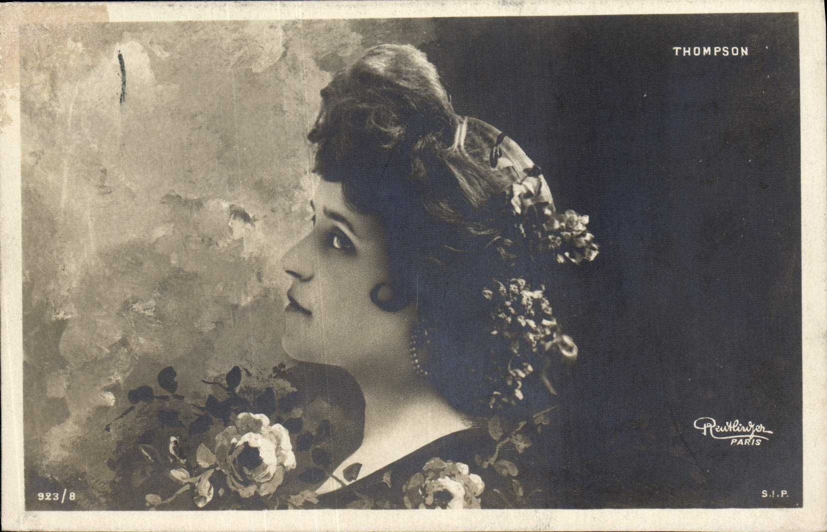 VINTAGE POSTCARD Thompson