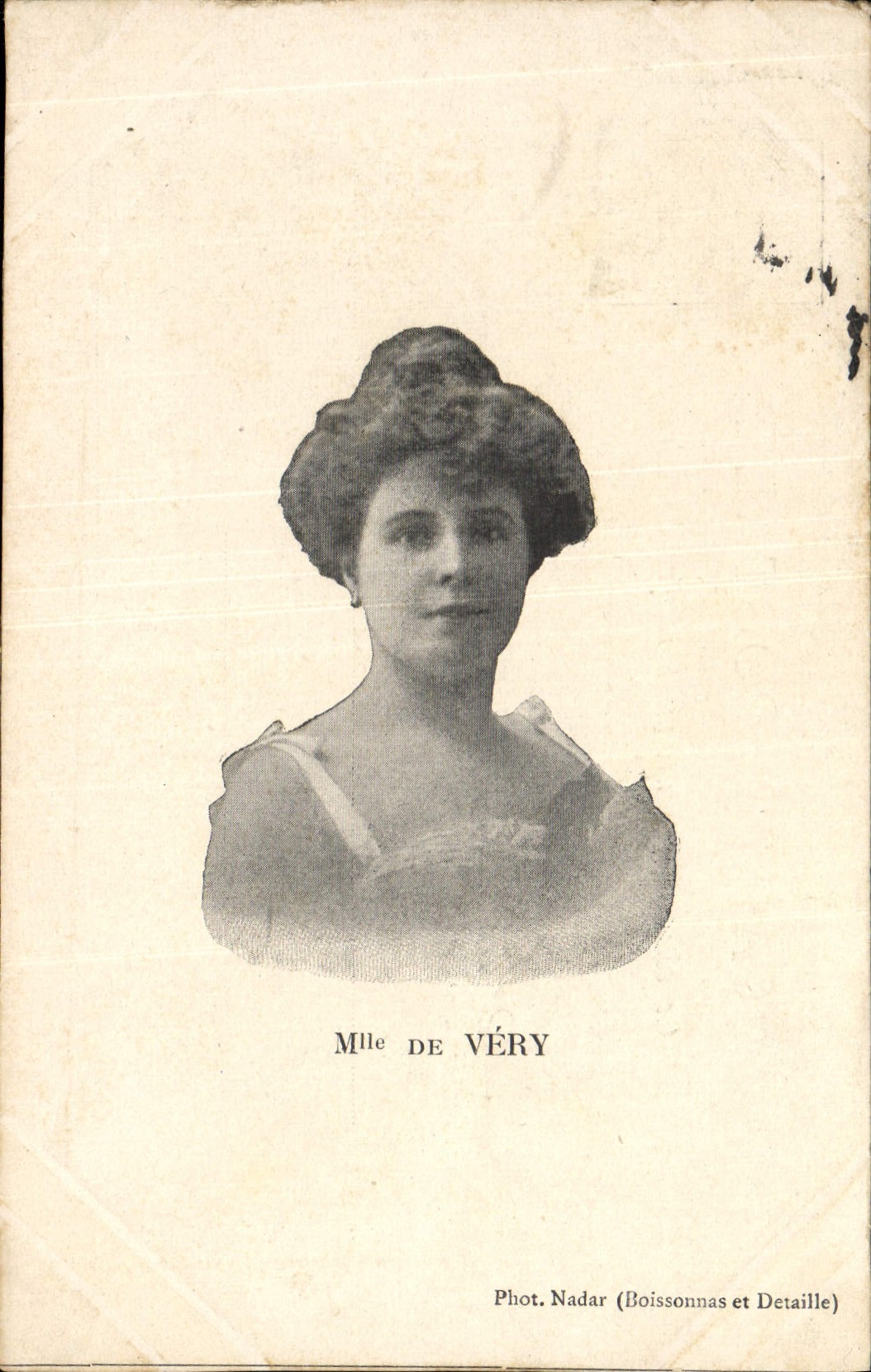 VINTAGE POSTCARD Miss de Very