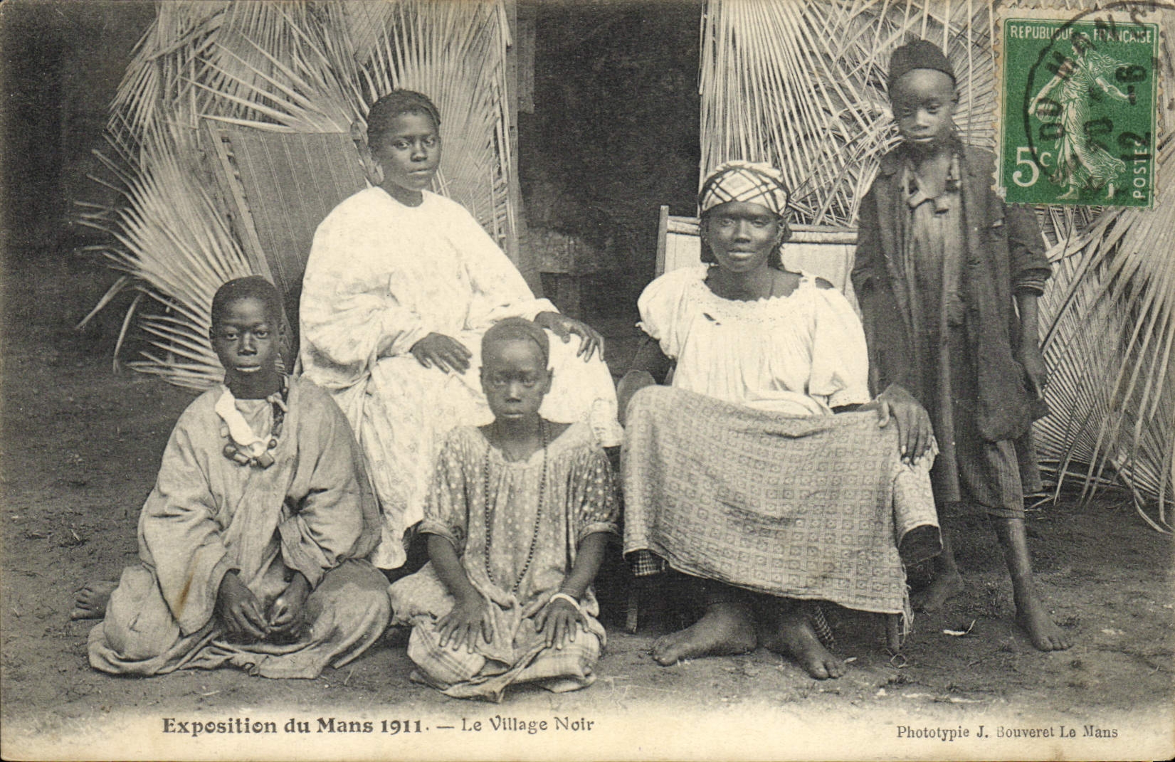 CPA Negre Homme noir Exposition du Mans 1911 le village noir 