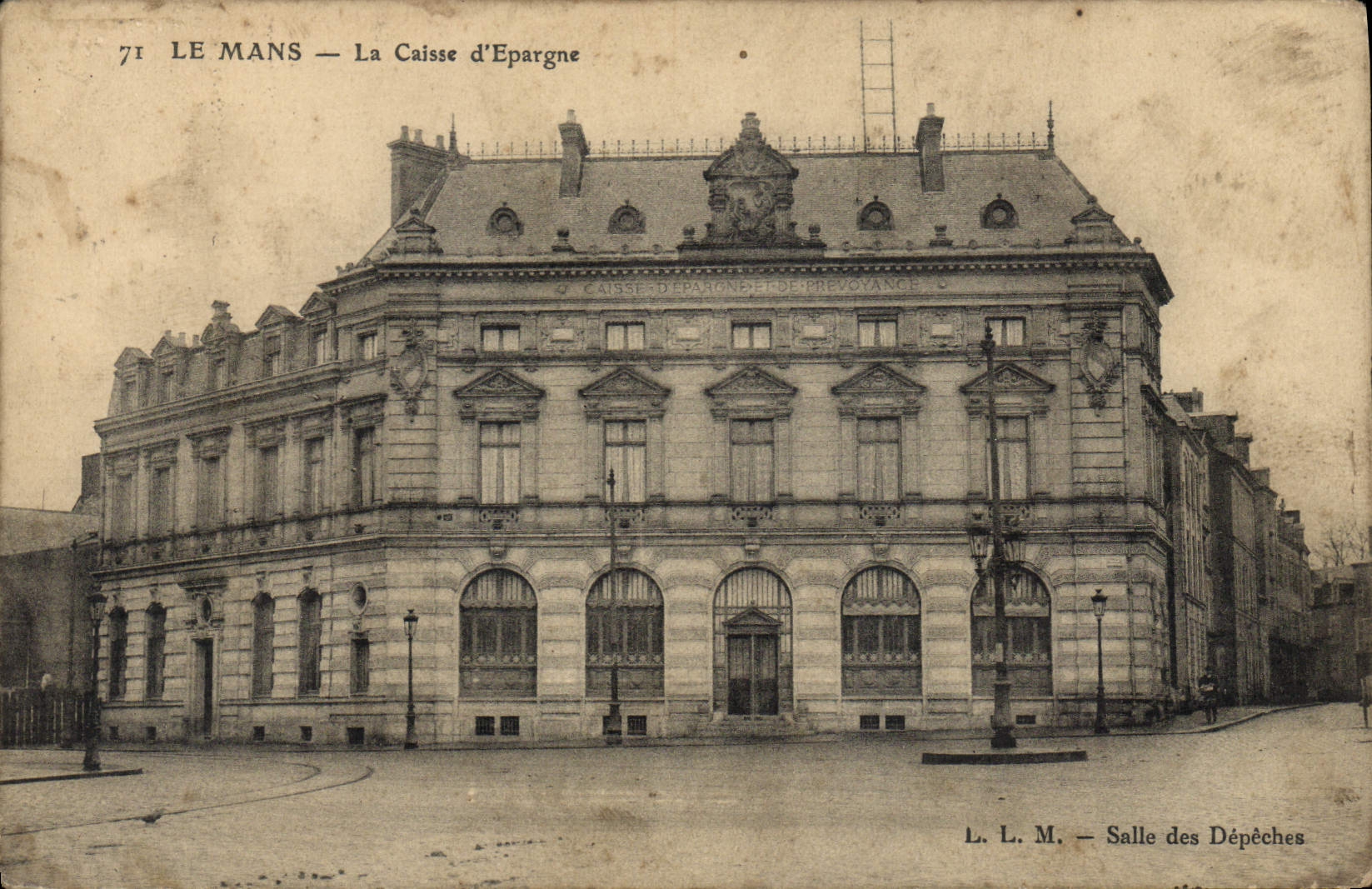 VINTAGE POSTCARD Bank Mans Savings bank