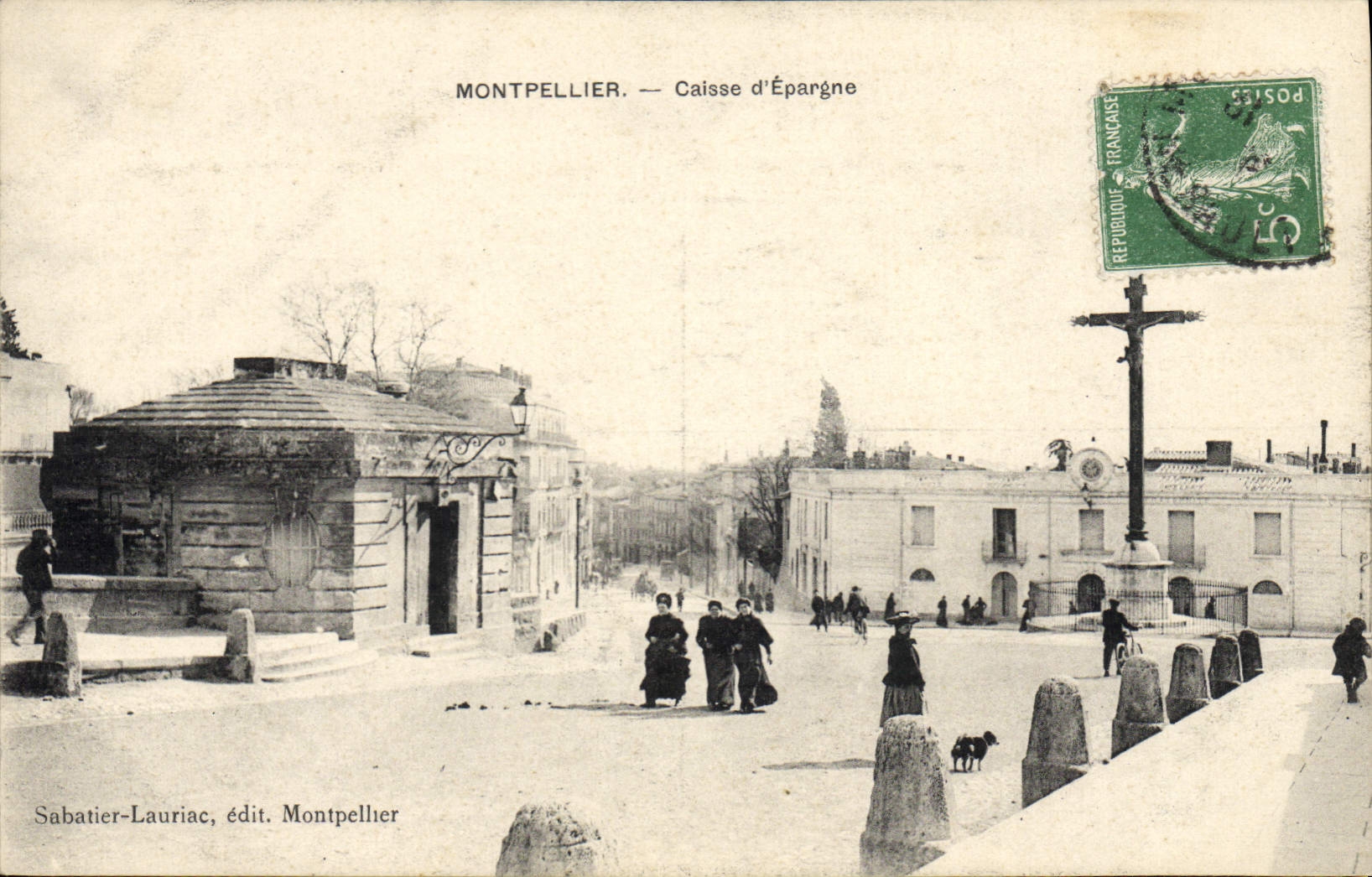 VINTAGE POSTCARD Bank Montpellier Savings bank