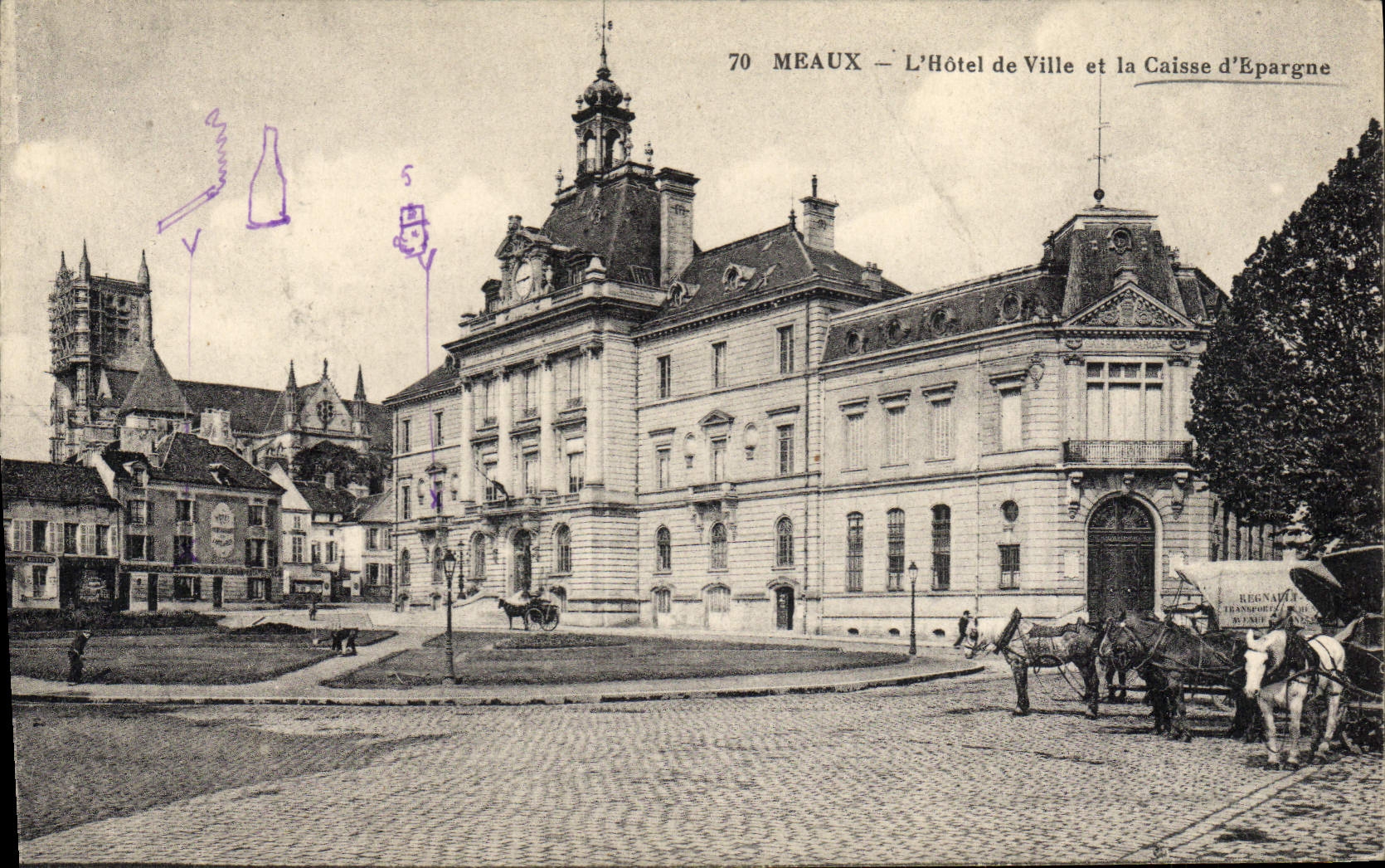 CPA Banque Meaux L'Hotel de ville et la Caisse d'Epargne