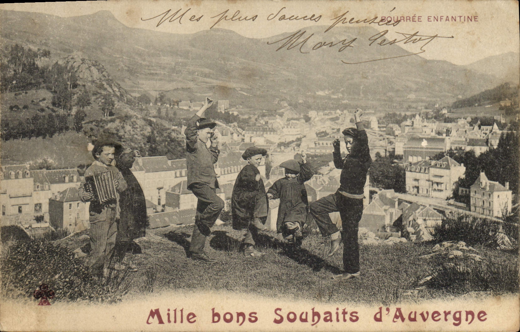 CPA Folklore Auvergne 