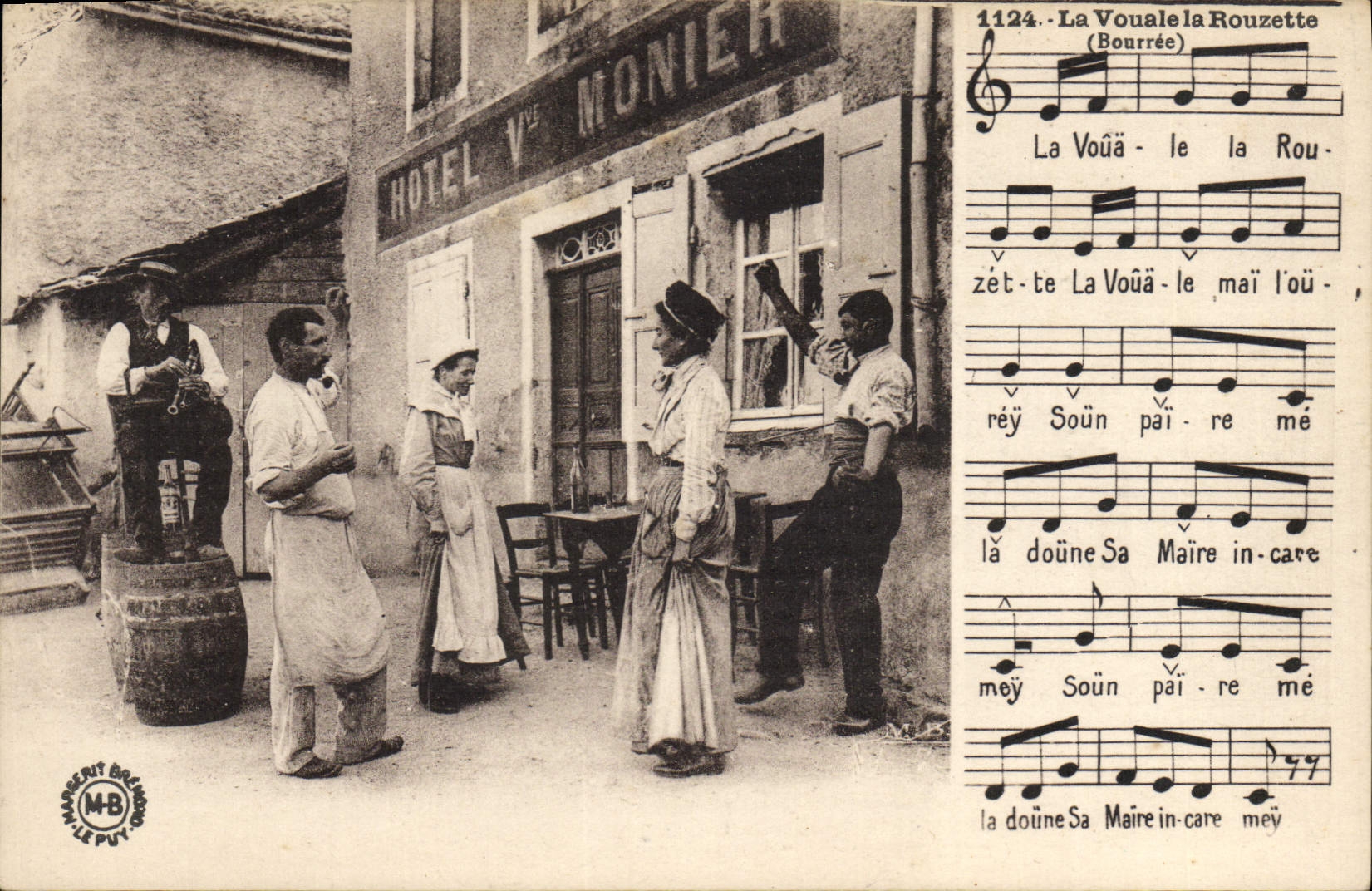 CPA Folklore La Vouale la Rouzette Bourree