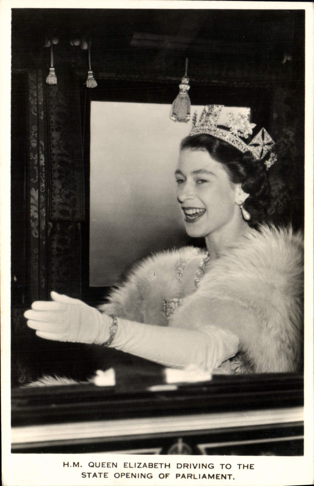 CPM HM Queen Elizabeth driving to the state opening of Parliament 