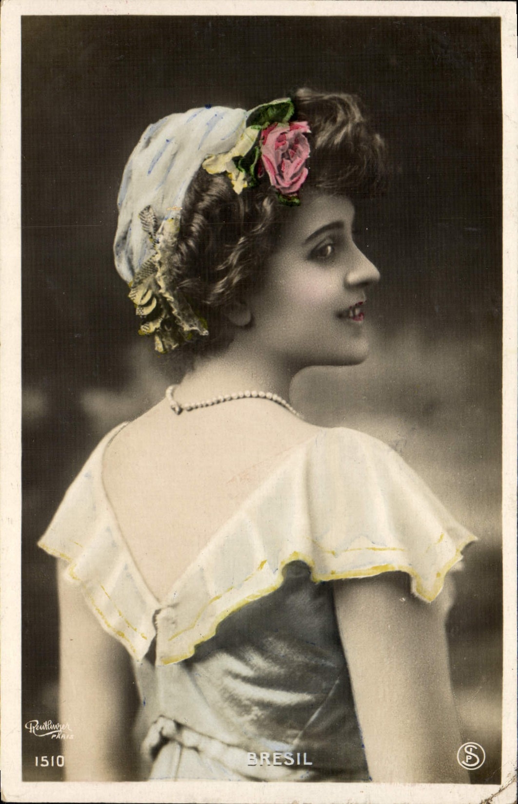 VINTAGE POSTCARD Brazil