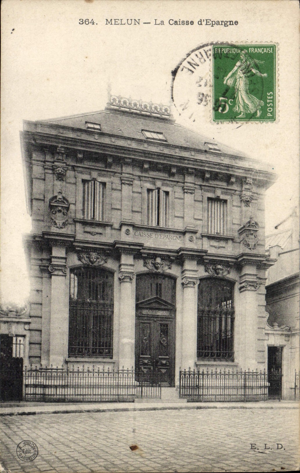 VINTAGE POSTCARD Bank Savings bank Melun