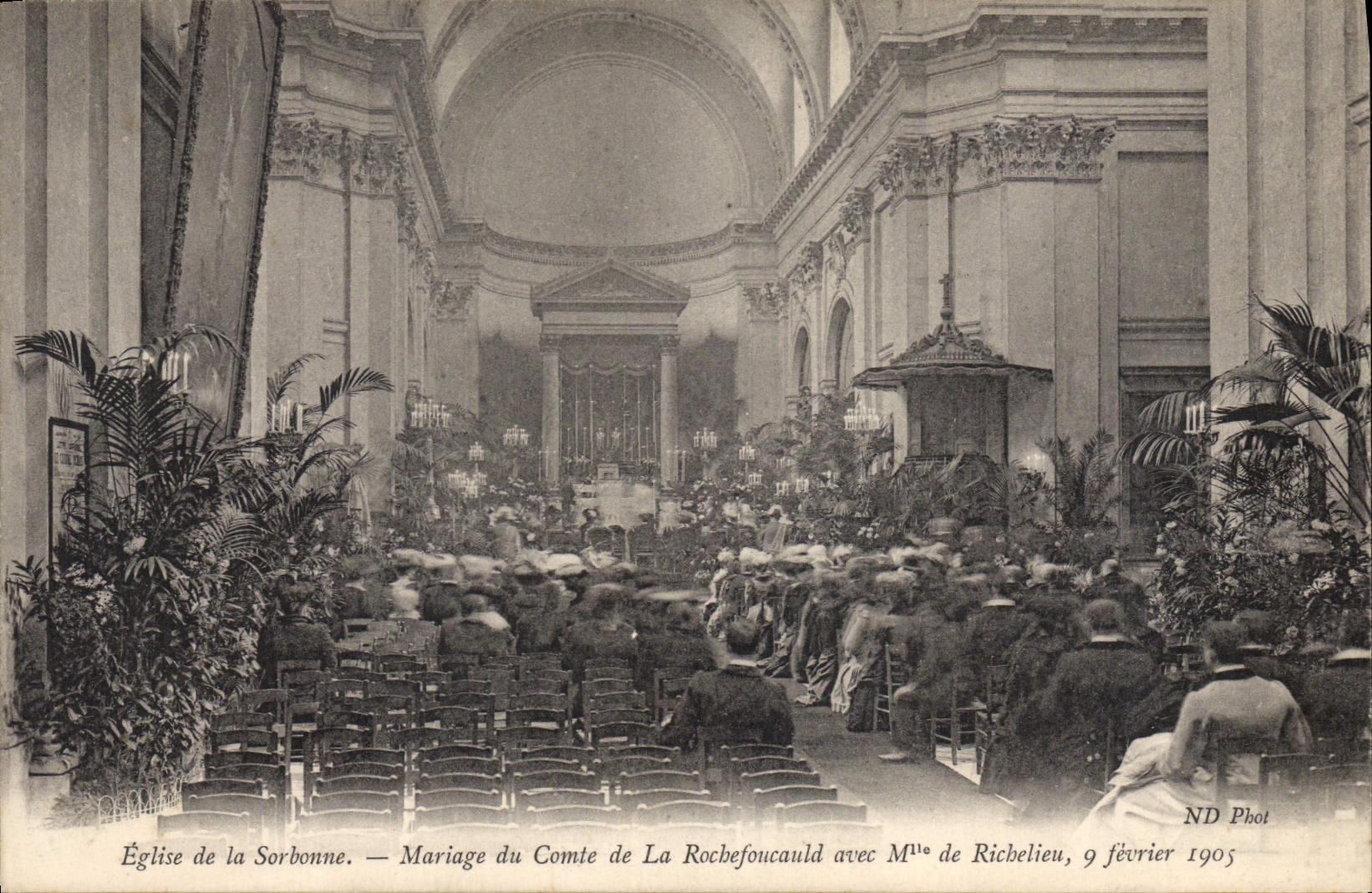 CPA Eglise de la Sorbonne Mariage du Comte de La Rochefoucauld avec Mlle de Richelieu 9 fevrier 1905