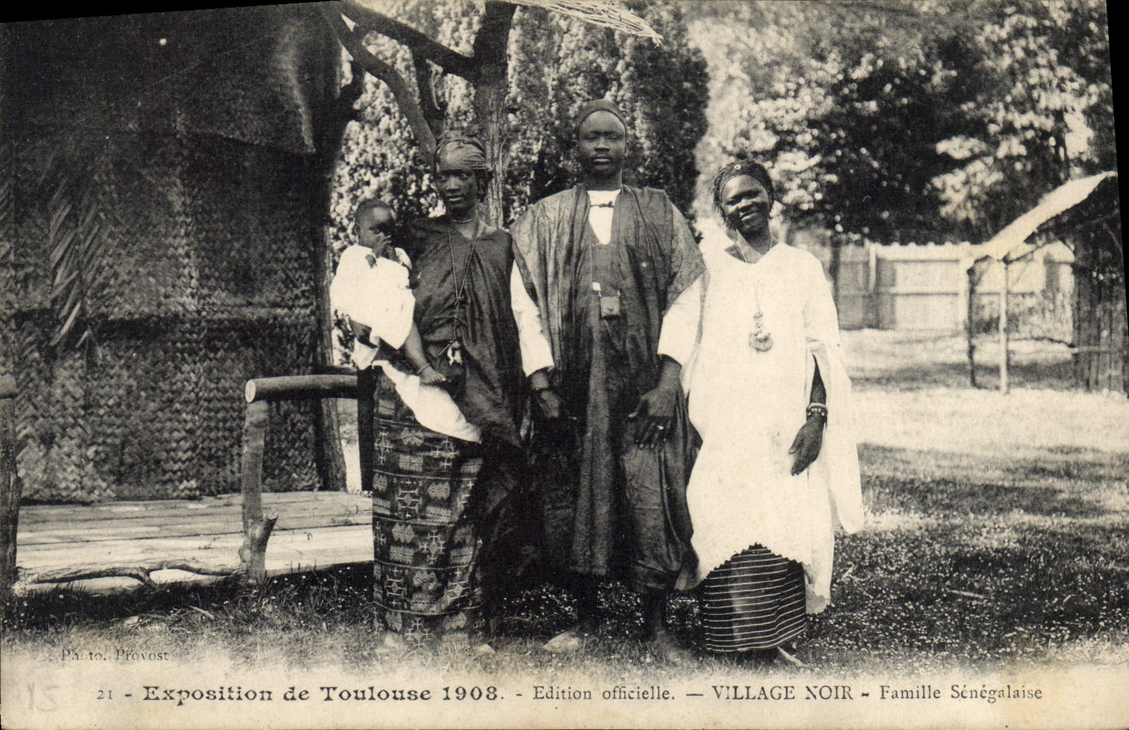 VINTAGE POSTCARD negro Black Man Fair of Toulouse 1908 Black Village Senegalaise Family