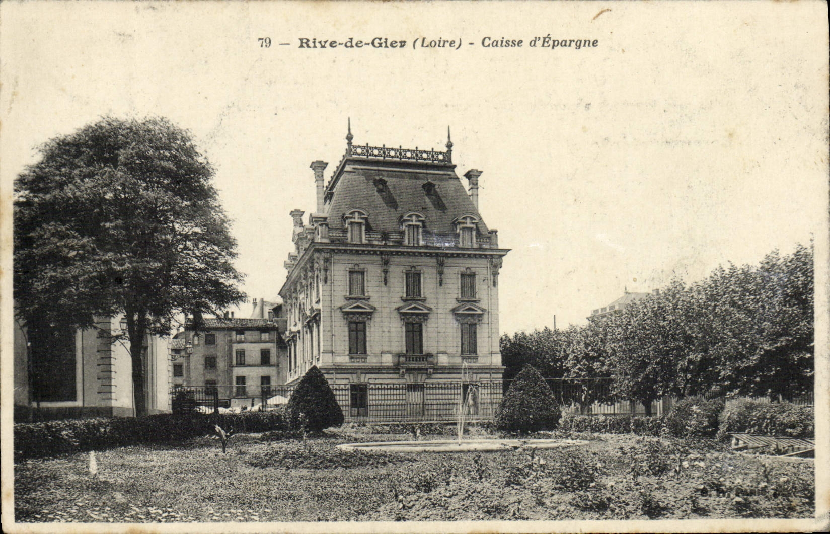 VINTAGE POSTCARD Banque Savings bank Rivets of Gier