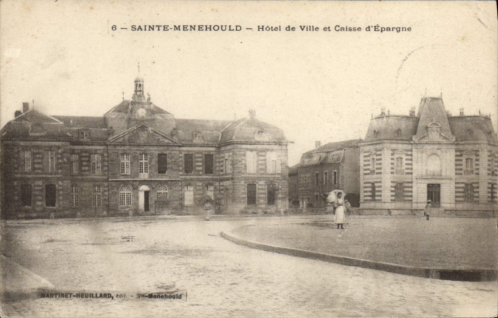 VINTAGE POSTCARD Bank Saint Menehould Town hall and Savings bank
