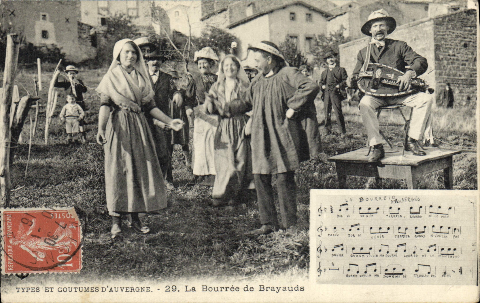 VINTAGE POSTCARD Auvergne Folklore The bourree of Brayauds