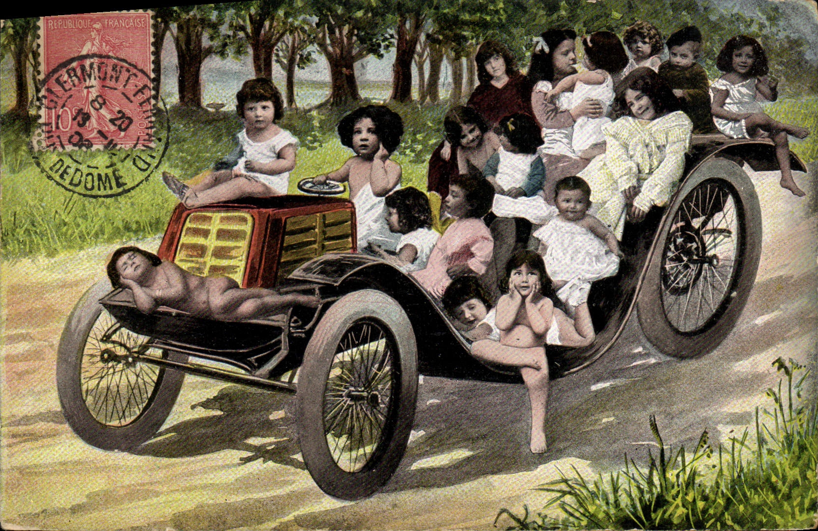 CPA Fantaisie Enfant Bebe Automobile