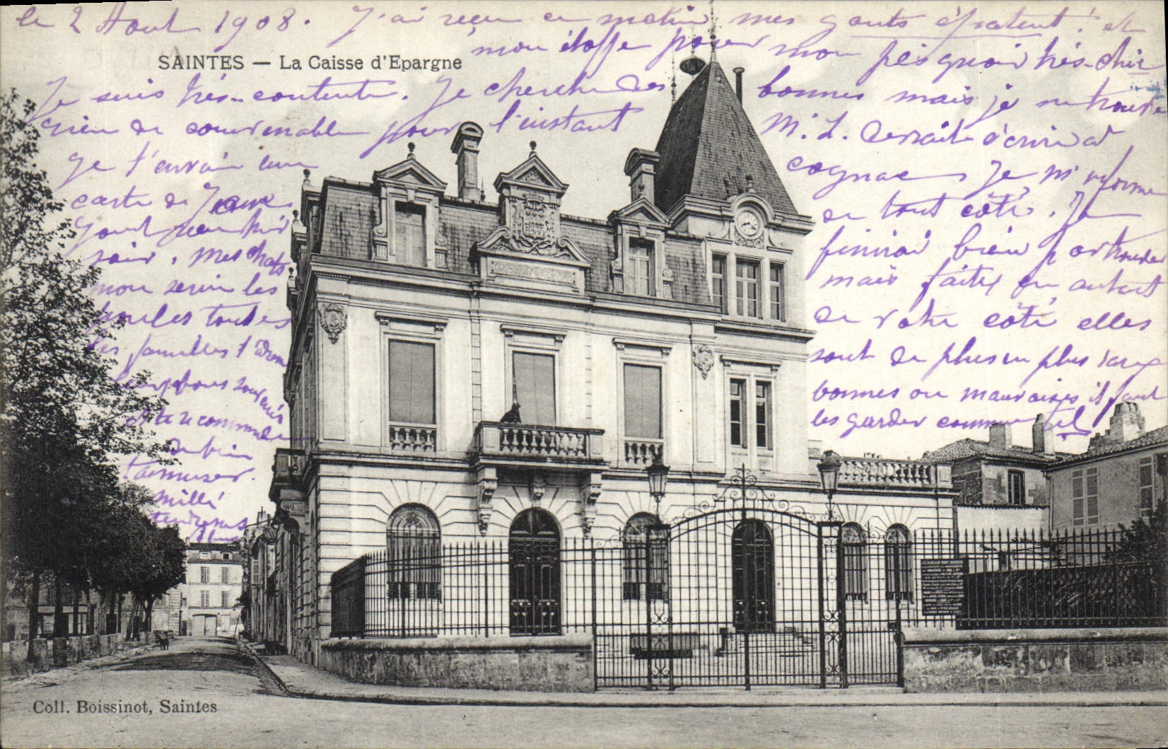 VINTAGE POSTCARD Bank Savings bank Saintes