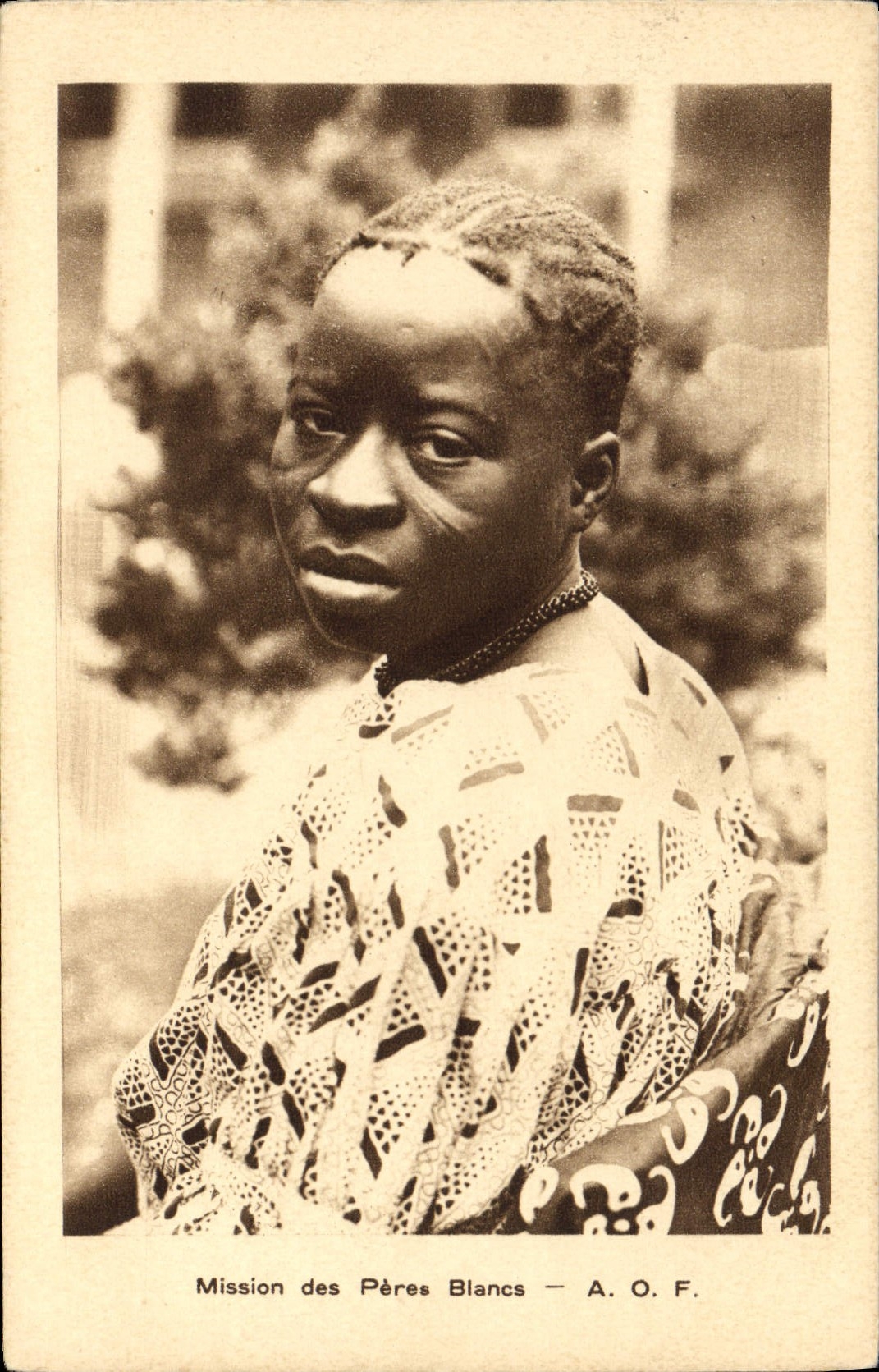 CPA Negre Femme Noire Mission des Peres Blancs AOF