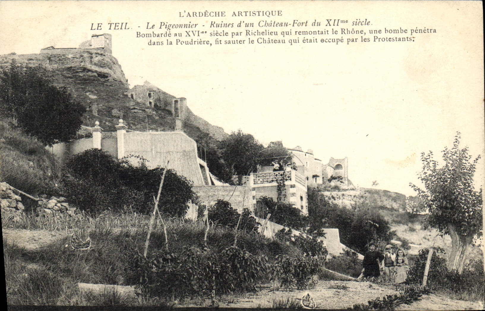 CPA Colombe Colombophilie Ardeche Le Teil Le pigeonnier Ruines du chateau fort 