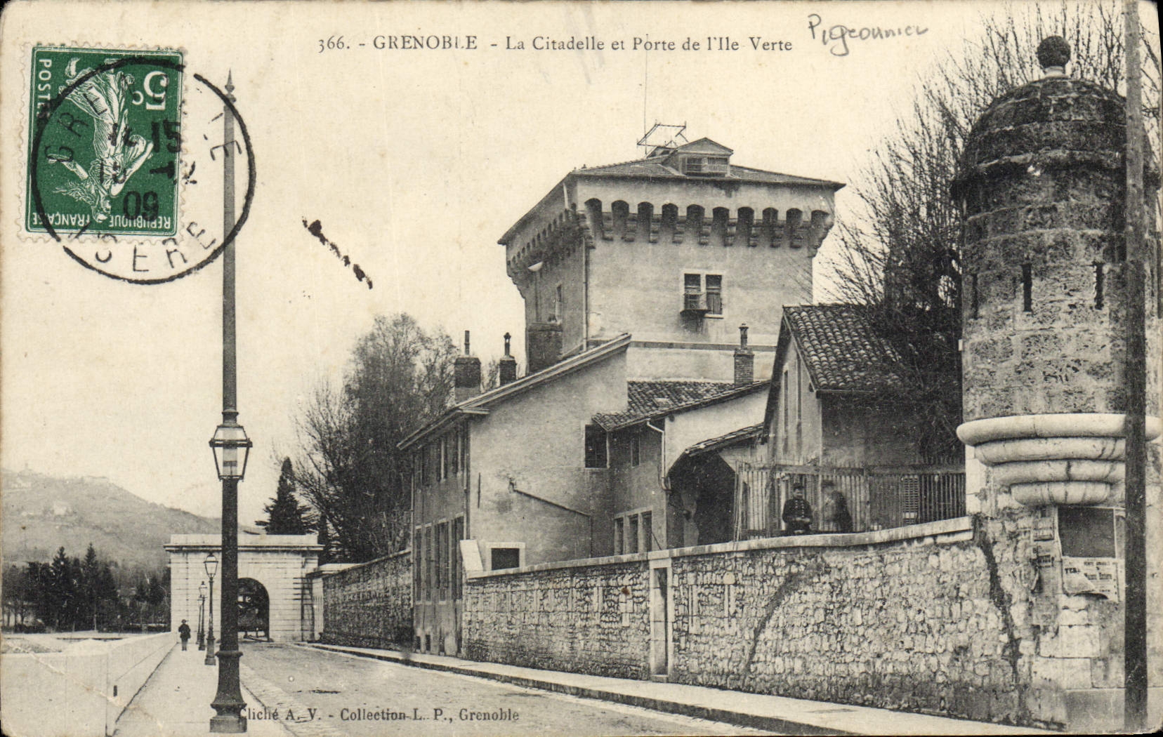 VINTAGE POSTCARD Dove Grenoble Pigeon fancying the citadel and carries Green Island