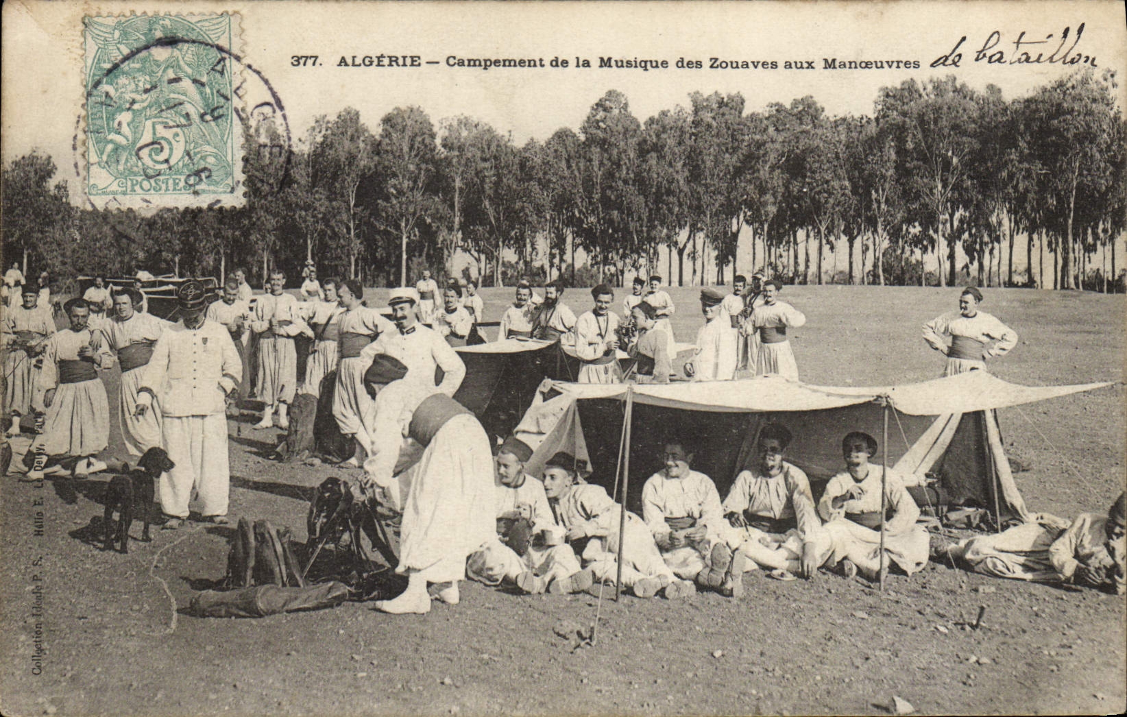CPA Militaria Algerie Campement de la musique des Zouaves aux manoeuvres